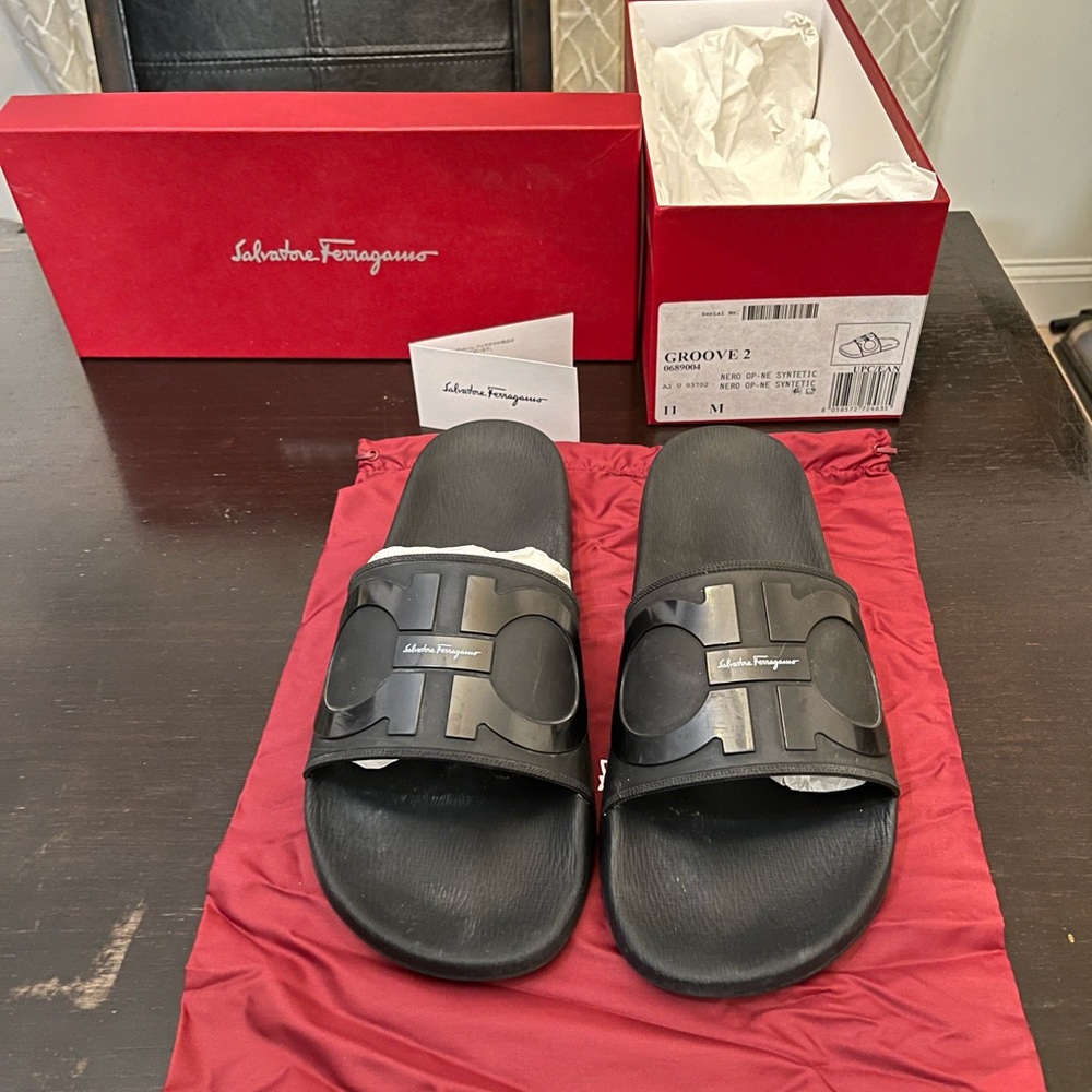Salvatore Ferragamo Black Slide Sandals Men’s  Groove 2